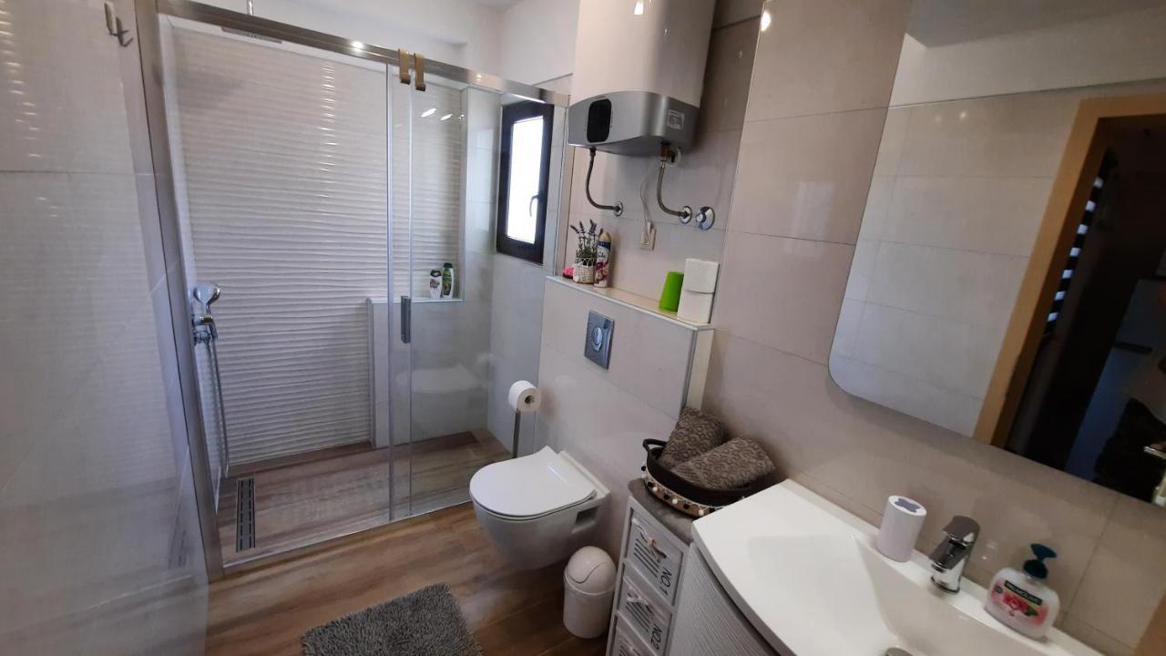 Apartments Alea Ровінь Екстер'єр фото